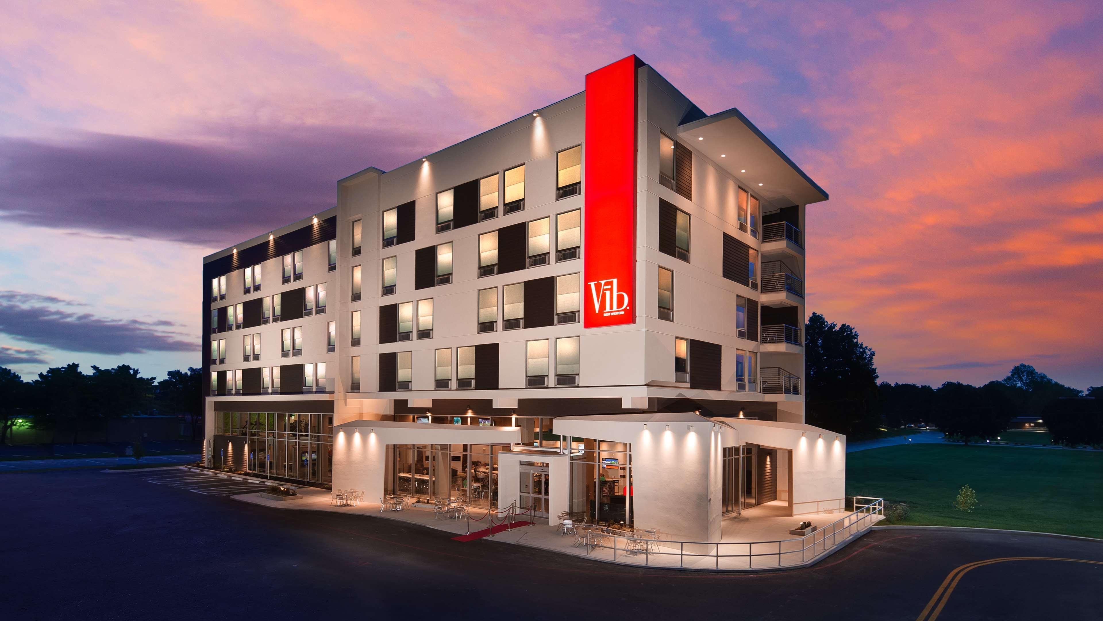 Best Western Plus - Wendover Inn Exterior foto