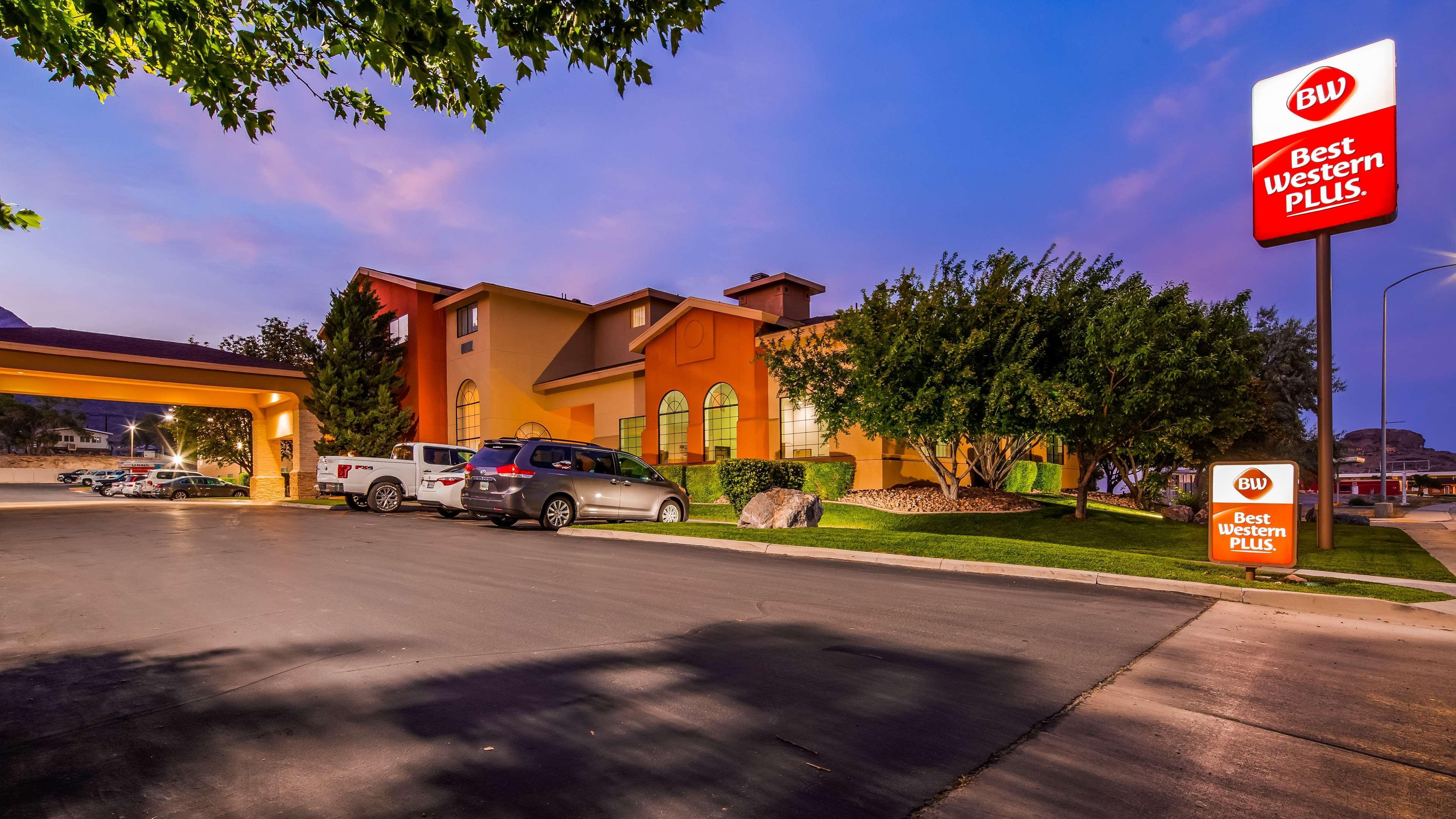 Best Western Plus - Wendover Inn Exterior foto
